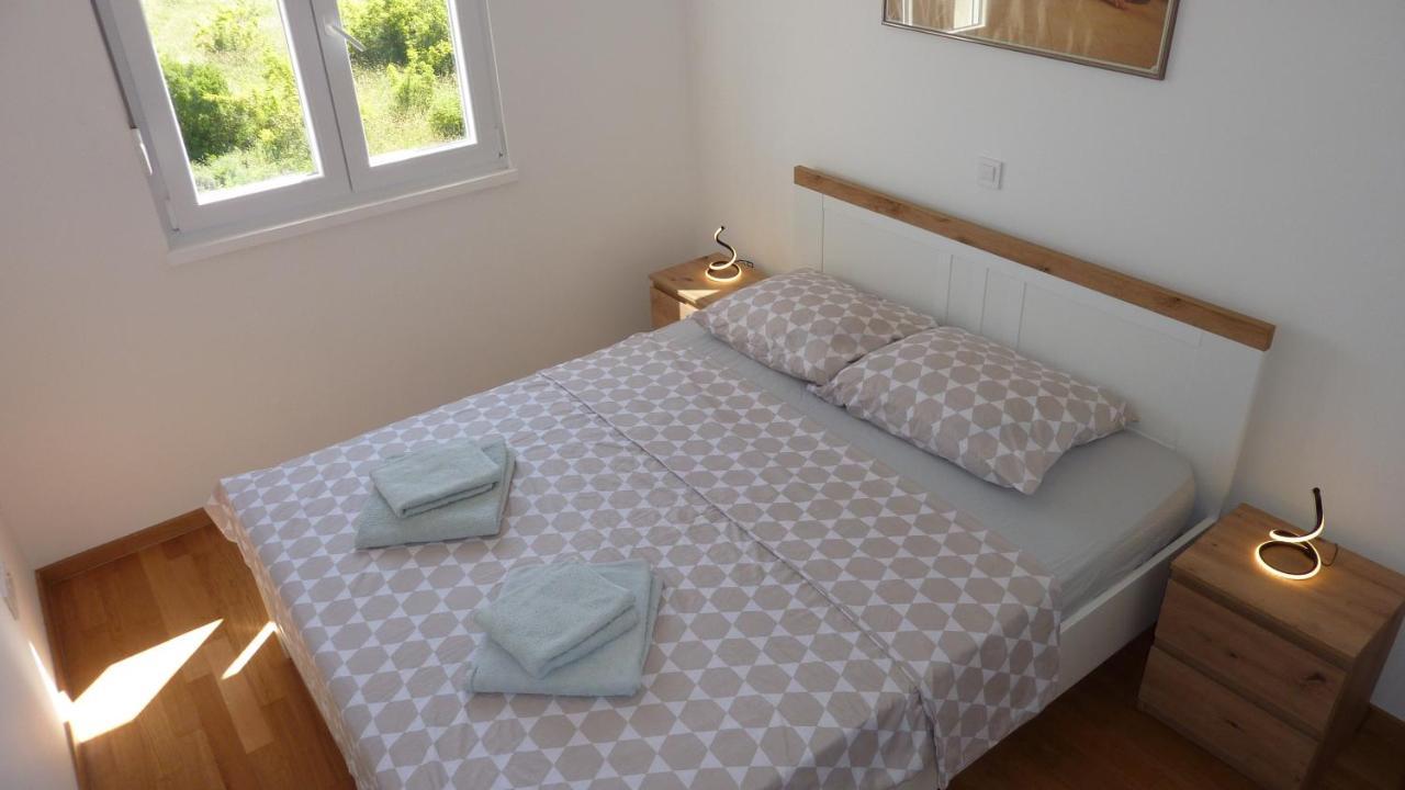 Apartment Jere With Private Parking Zadar Exterior photo
